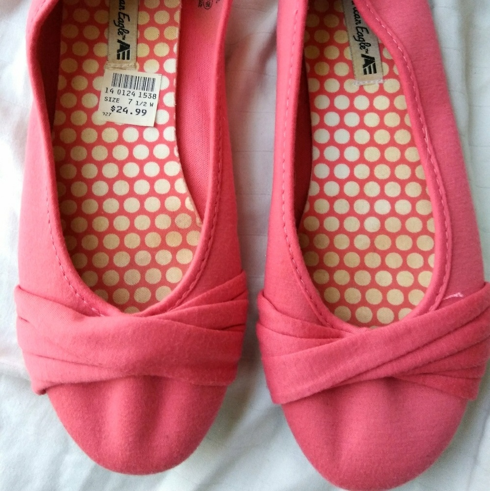 AMERICAN EAGLE WOMENS FLATS